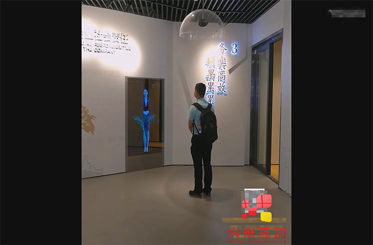苏州规划馆镜面虚拟主持人迎宾