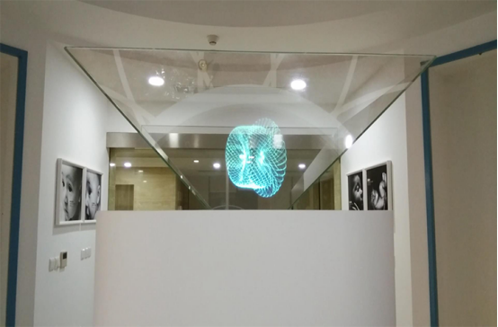 上海形状记忆合金材料企业展厅360度全息投影柜