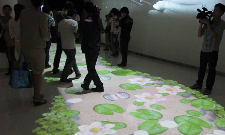 地面互动投影